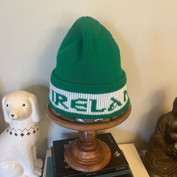 Vintage Ireland/Irelana winter knit hat. - Picture 1 of 5